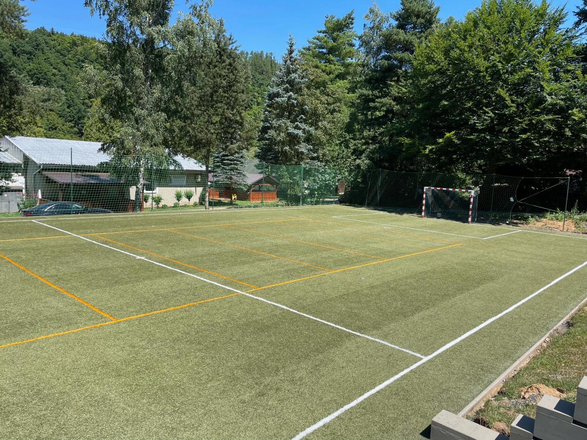 Sport Resort Nenudimse Sázava Buitenkant foto